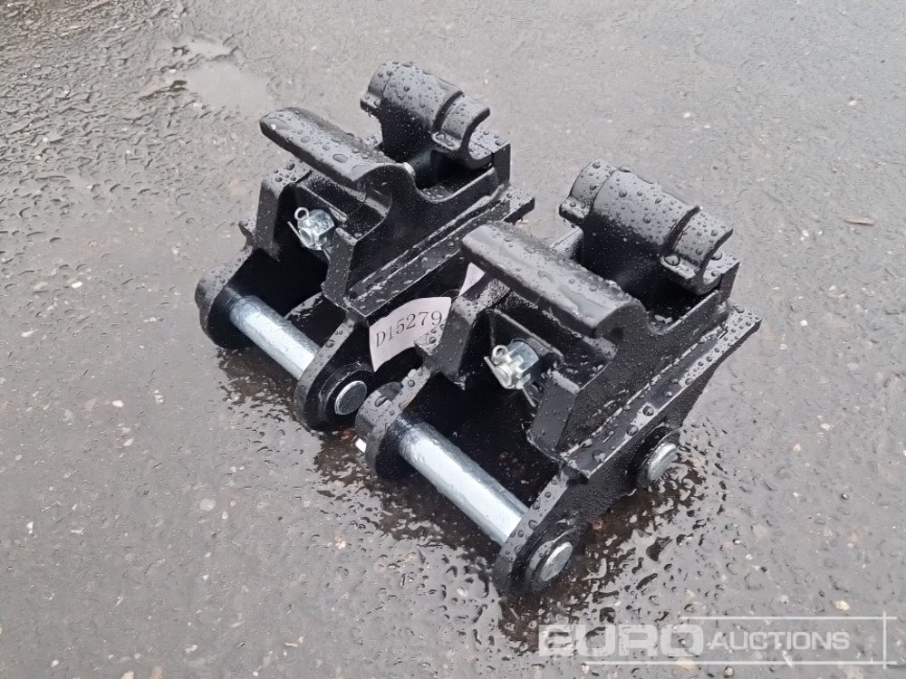 Unused 2025 Miva Quick Coupler to suit 1-2 Ton Excavator, Pin Hole 1” (2 of) - Attache rapide: photos 1 Unused 2025 Miva Quick Coupler to suit 1-2 Ton Excavator, Pin Hole 1” (2 of) - Attache rapide: photos 1