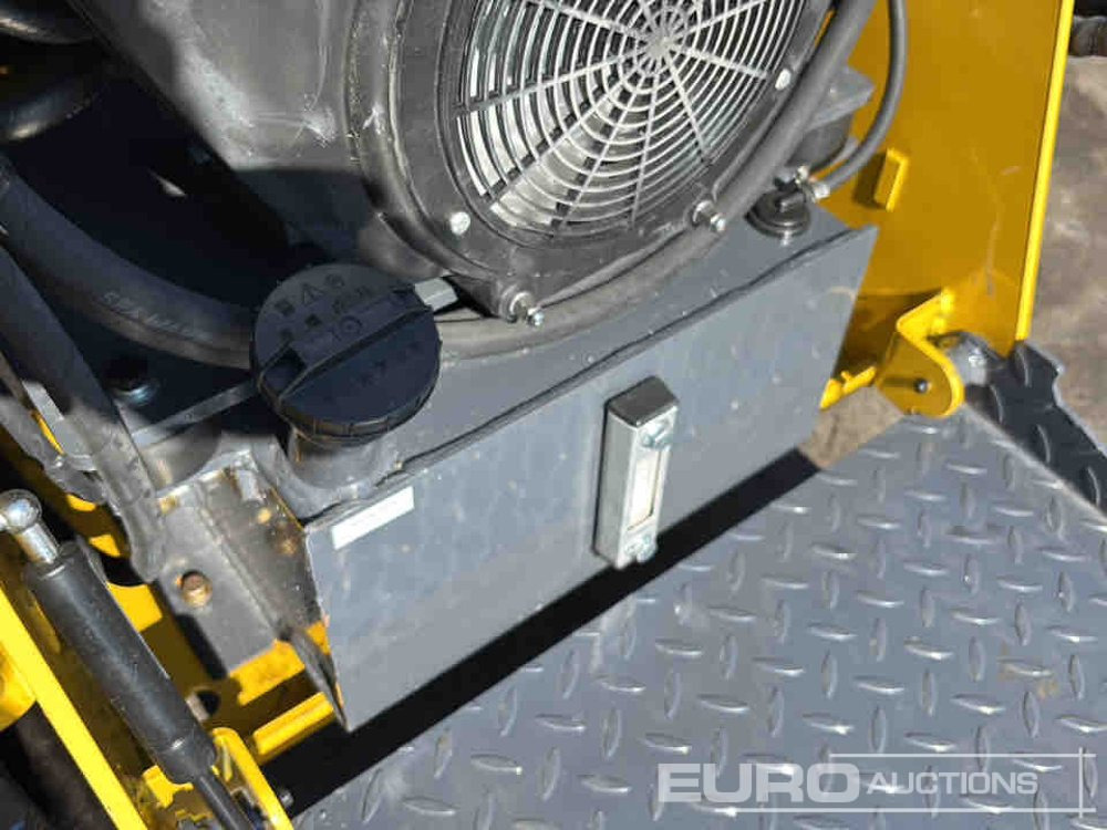 Mini chargeuse Unused 2025 STARVOX SV-480: photos 26