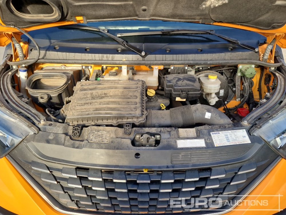 Véhicule utilitaire 2021 Iveco Daily: photos 13