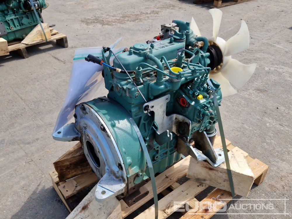 Volvo 3 Cylinder Diesel Engine - Moteur: photos 1 Volvo 3 Cylinder Diesel Engine - Moteur: photos 1