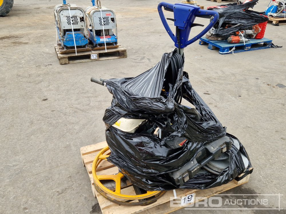 Walk Behind Power Trowel + Floor Sander - Truelle mécanique: photos 3 Walk Behind Power Trowel + Floor Sander - Truelle mécanique: photos 3