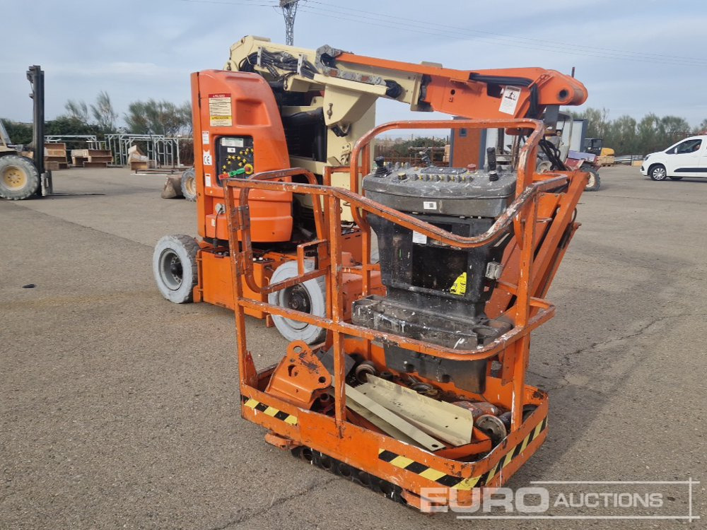 2005 JLG E300AJP - Nacelle articulée: photos 3 2005 JLG E300AJP - Nacelle articulée: photos 3