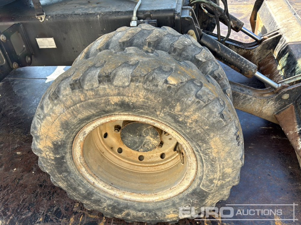 Pelle sur pneus 2008 Terex TW110: photos 18