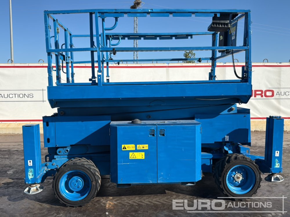 2016 Genie GS3369RT - Nacelle: photos 2 2016 Genie GS3369RT - Nacelle: photos 2