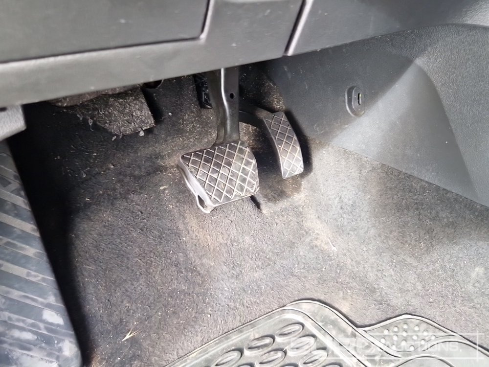 Voiture 2018 Seat LEON XPERIENCE: photos 14 Voiture 2018 Seat LEON XPERIENCE: photos 14