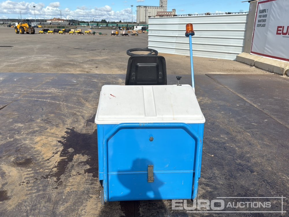 Fiorentini S28SH - Balayeuse de voirie: photos 4 Fiorentini S28SH - Balayeuse de voirie: photos 4
