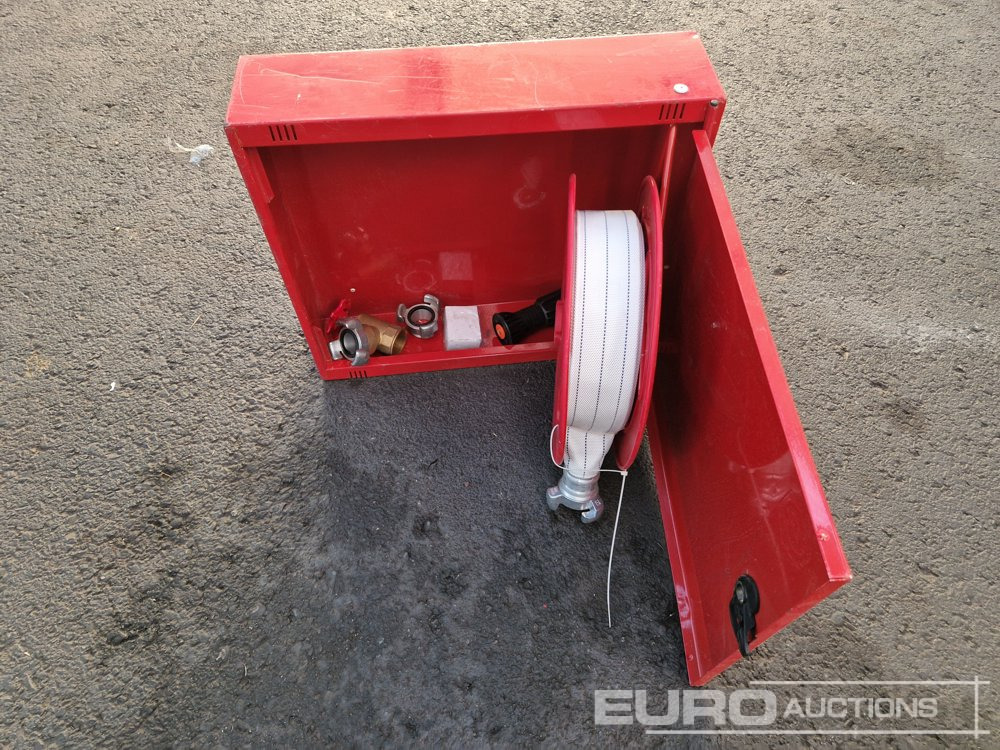 Fire Hose Wall Mounted Box - Matériel de chantier: photos 1 Fire Hose Wall Mounted Box - Matériel de chantier: photos 1