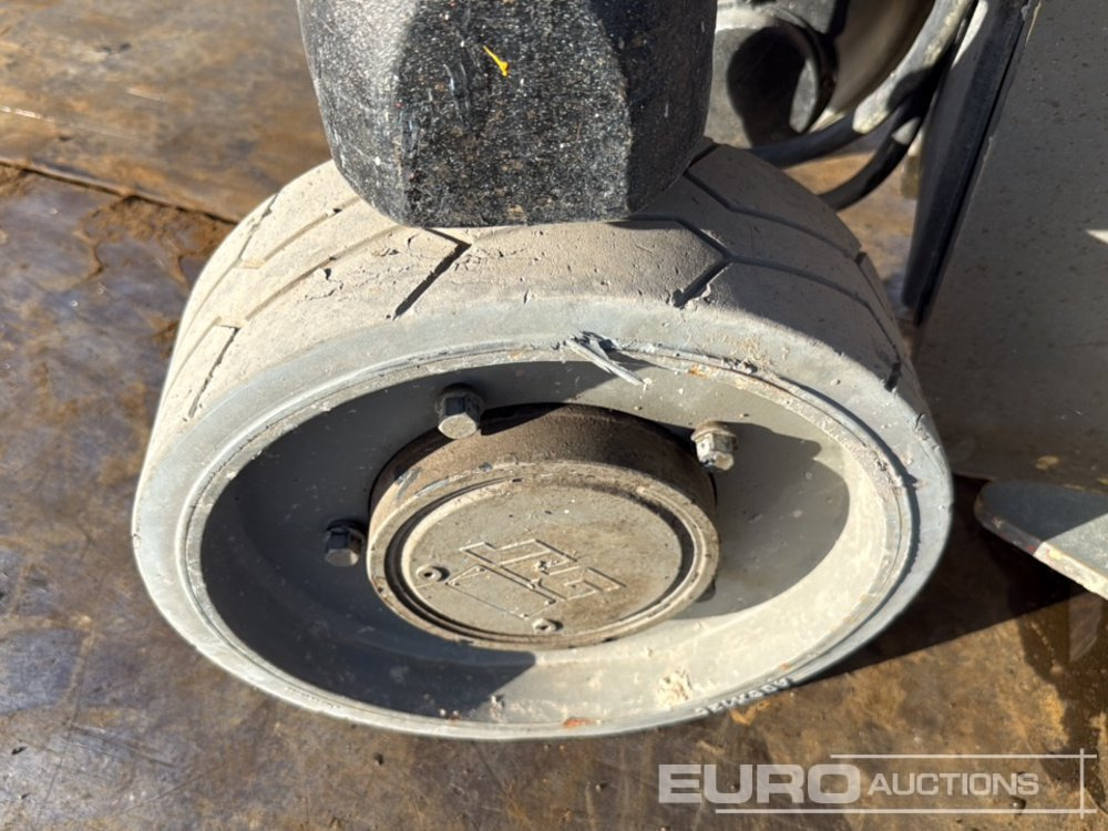 Nacelle ciseaux JLG 2630ES: photos 9 Nacelle ciseaux JLG 2630ES: photos 9