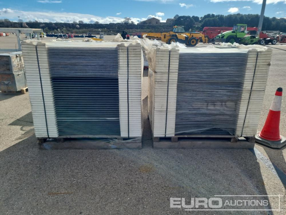 Pallet of Solar Panels (2 of) / Pallets de Placas Solares - Matériel de chantier: photos 5 Pallet of Solar Panels (2 of) / Pallets de Placas Solares - Matériel de chantier: photos 5
