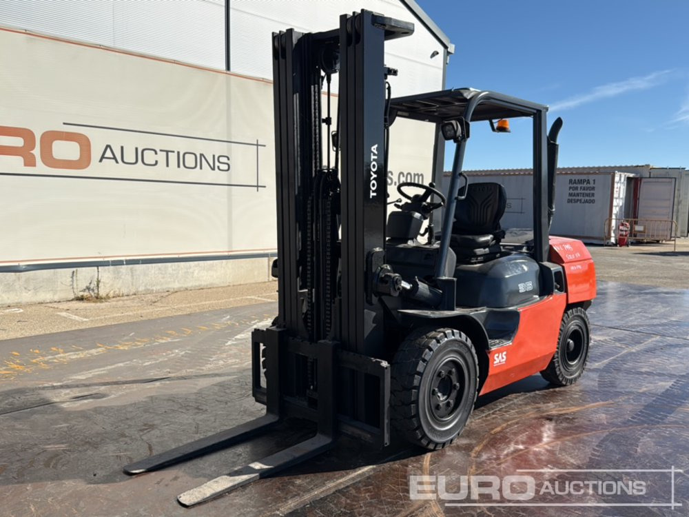 Toyota 42-7FD35 - Chariot élévateur: photos 1 Toyota 42-7FD35 - Chariot élévateur: photos 1
