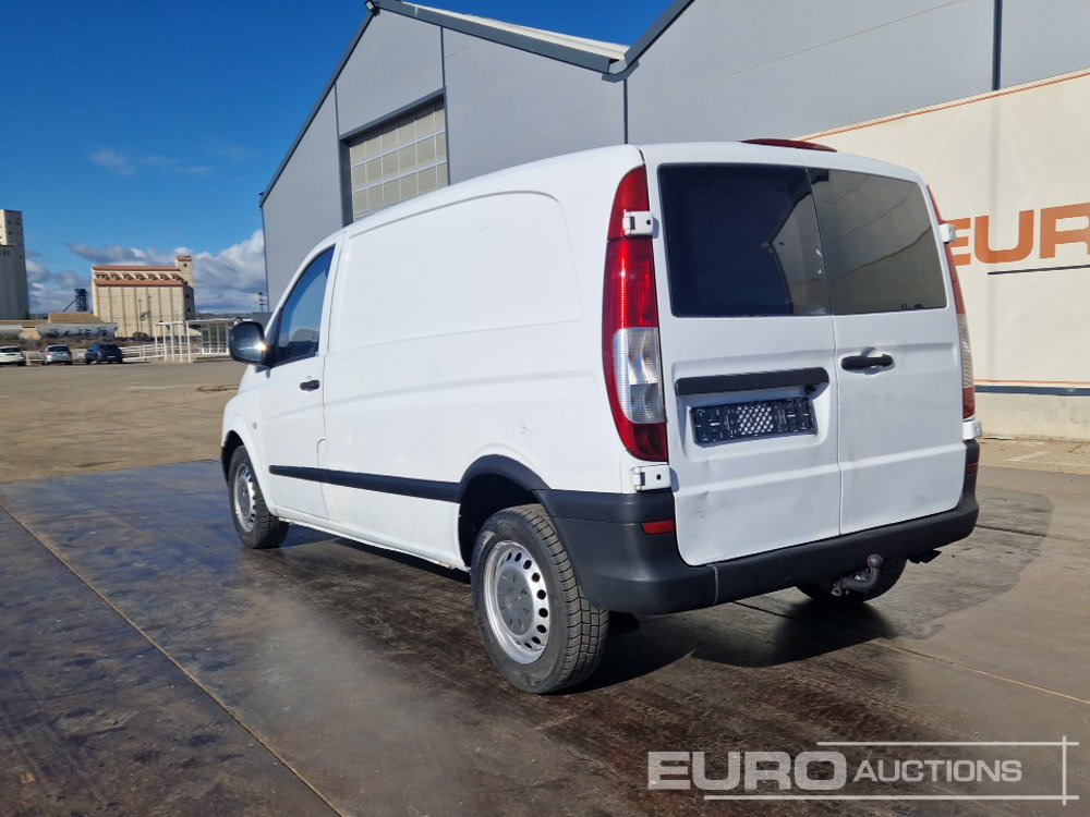 2006 Mercedes Benz VITO 109 CDI - Véhicule utilitaire: photos 3 2006 Mercedes Benz VITO 109 CDI - Véhicule utilitaire: photos 3