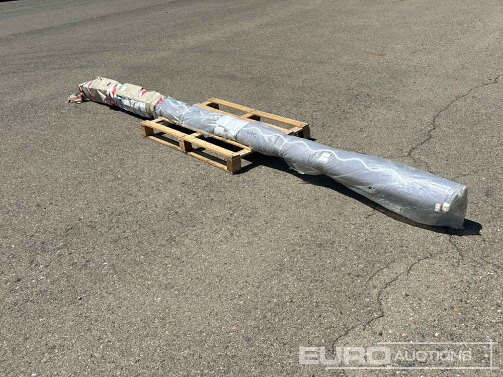 Wall Mounted Sunblocker (4x2.5m) - Matériel de chantier: photos 3 Wall Mounted Sunblocker (4x2.5m) - Matériel de chantier: photos 3