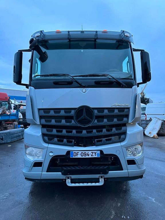 Mercedes-Benz Arocs 1843 - Tracteur routier: photos 3 Mercedes-Benz Arocs 1843 - Tracteur routier: photos 3