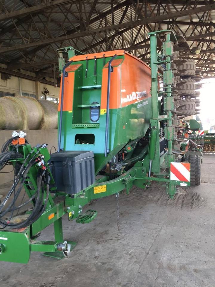 Amazone Cirrus 6003-2 - Semoir: photos 1 Amazone Cirrus 6003-2 - Semoir: photos 1