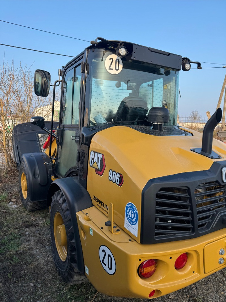 Caterpillar 906 - Chargeuse sur pneus: photos 3 Caterpillar 906 - Chargeuse sur pneus: photos 3
