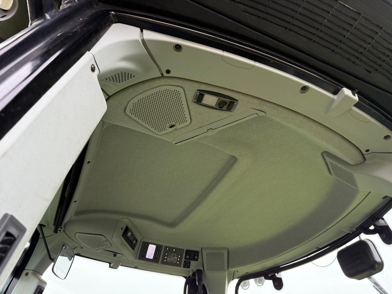 Claas Axion 850 C-Matic - Tracteur agricole: photos 4 Claas Axion 850 C-Matic - Tracteur agricole: photos 4