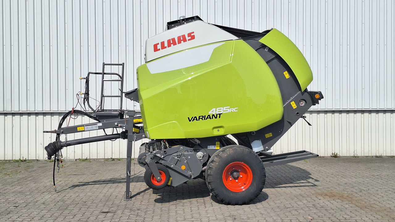 Claas Variant 485 RC - Matériel de fenaison: photos 1 Claas Variant 485 RC - Matériel de fenaison: photos 1