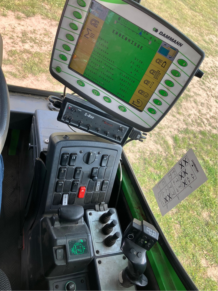 Dammann Damann Trac 5000 - Pulvé automoteur: photos 2 Dammann Damann Trac 5000 - Pulvé automoteur: photos 2