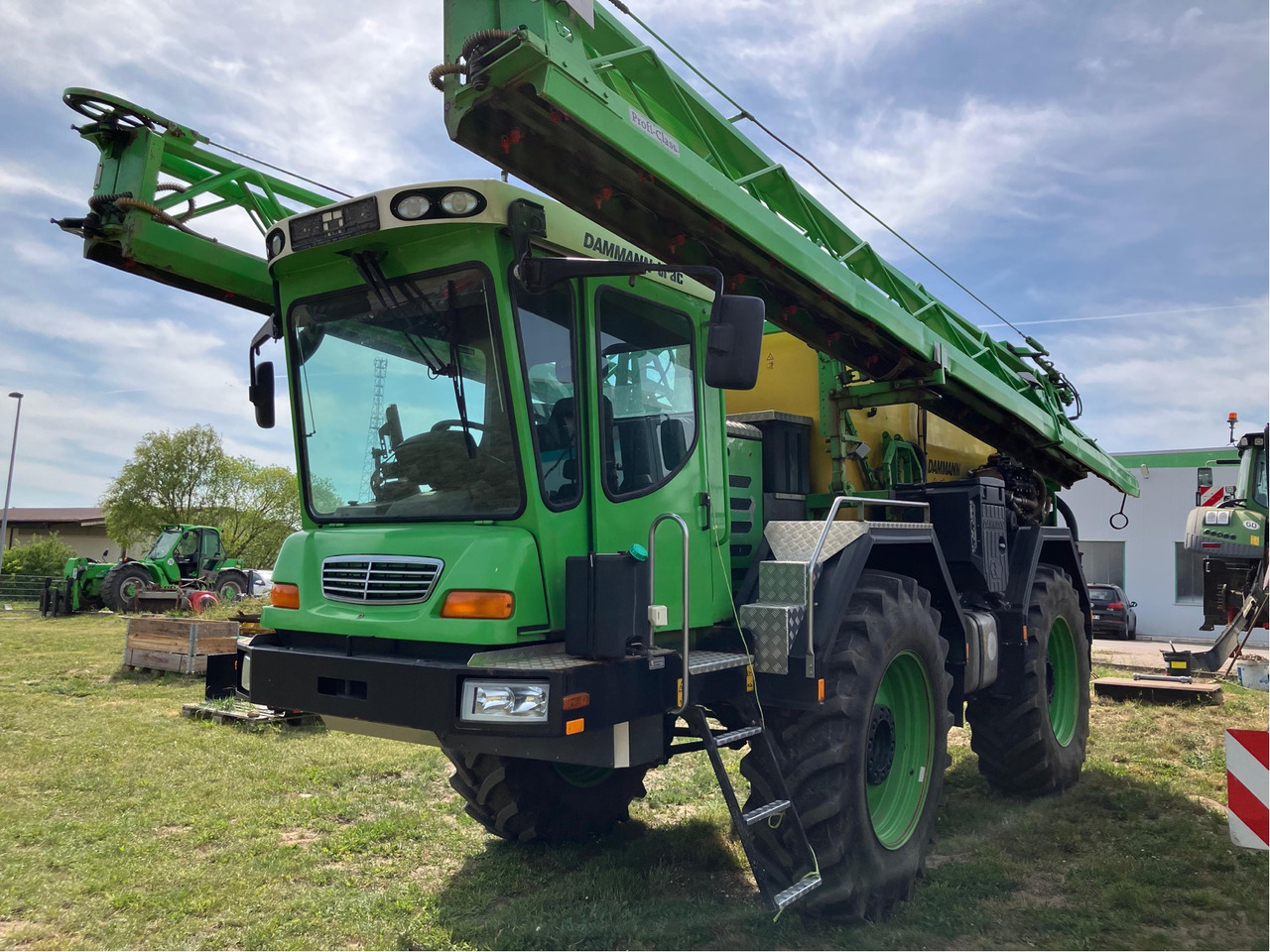 Dammann Damann Trac 5000 - Pulvé automoteur: photos 1 Dammann Damann Trac 5000 - Pulvé automoteur: photos 1