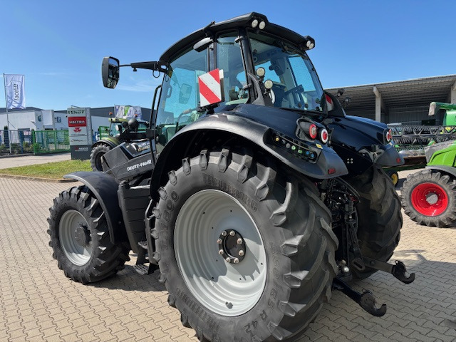 Deutz-Fahr Agrotron 6215 TTV - Warrior - Tracteur agricole: photos 5 Deutz-Fahr Agrotron 6215 TTV - Warrior - Tracteur agricole: photos 5