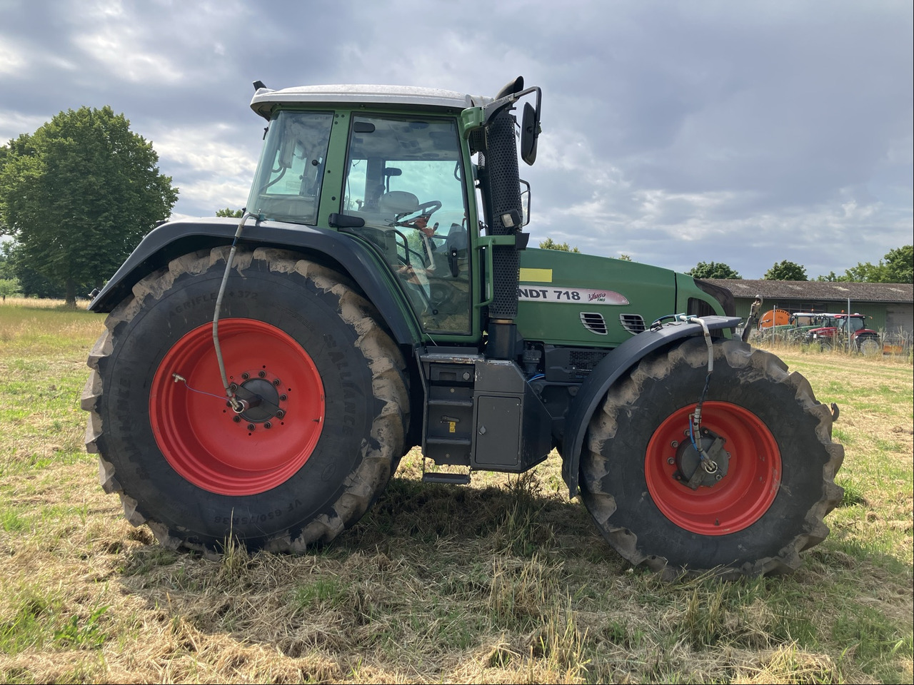 Tracteur agricole Fendt 718 Com3 Vario TMS: photos 8