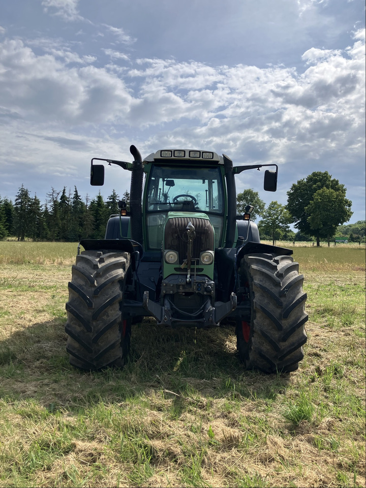 Tracteur agricole Fendt 718 Com3 Vario TMS: photos 9