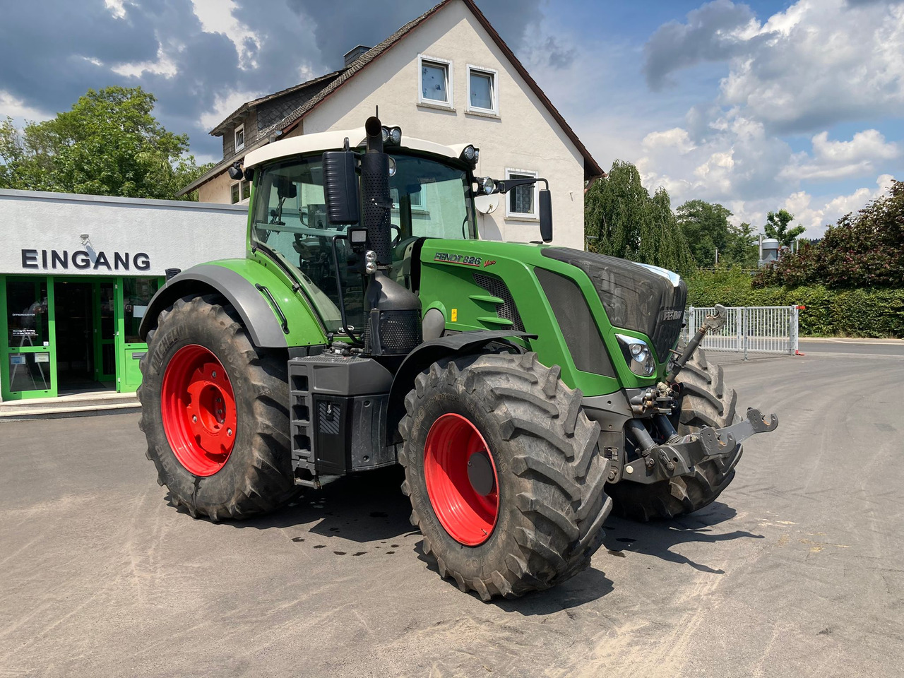 Tracteur agricole Fendt 826 Vario S4 Profi: photos 12