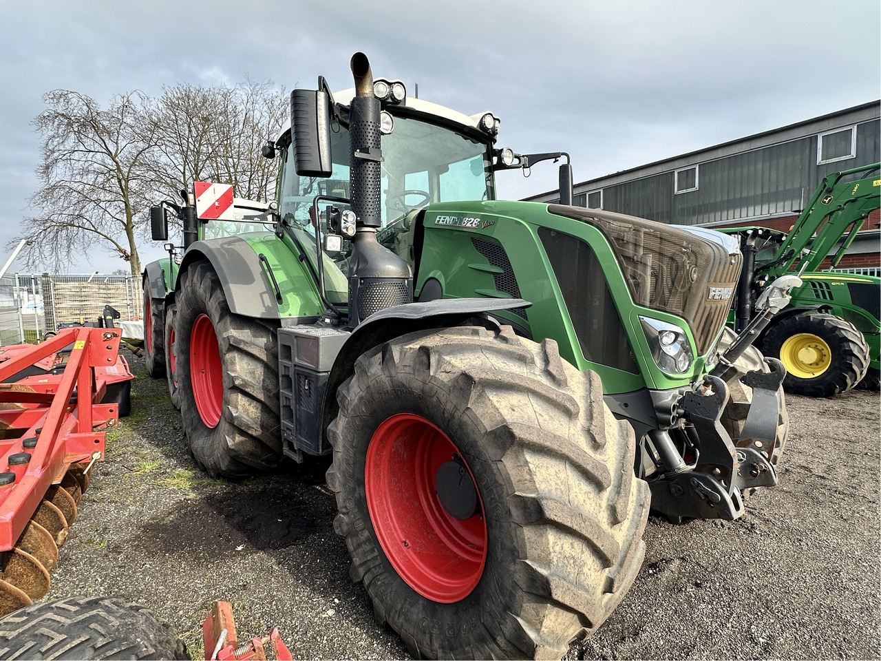 Fendt 828 S4 Profi Plus - Tracteur agricole: photos 4 Fendt 828 S4 Profi Plus - Tracteur agricole: photos 4