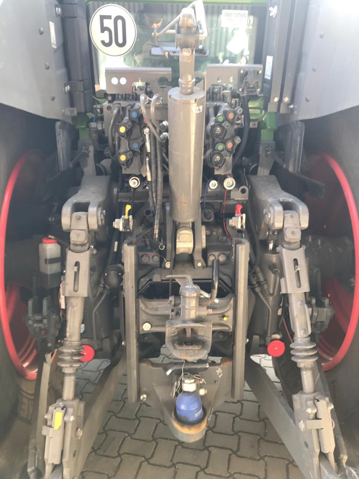 Fendt 828 Vario S4 Profi - Tracteur agricole: photos 2 Fendt 828 Vario S4 Profi - Tracteur agricole: photos 2