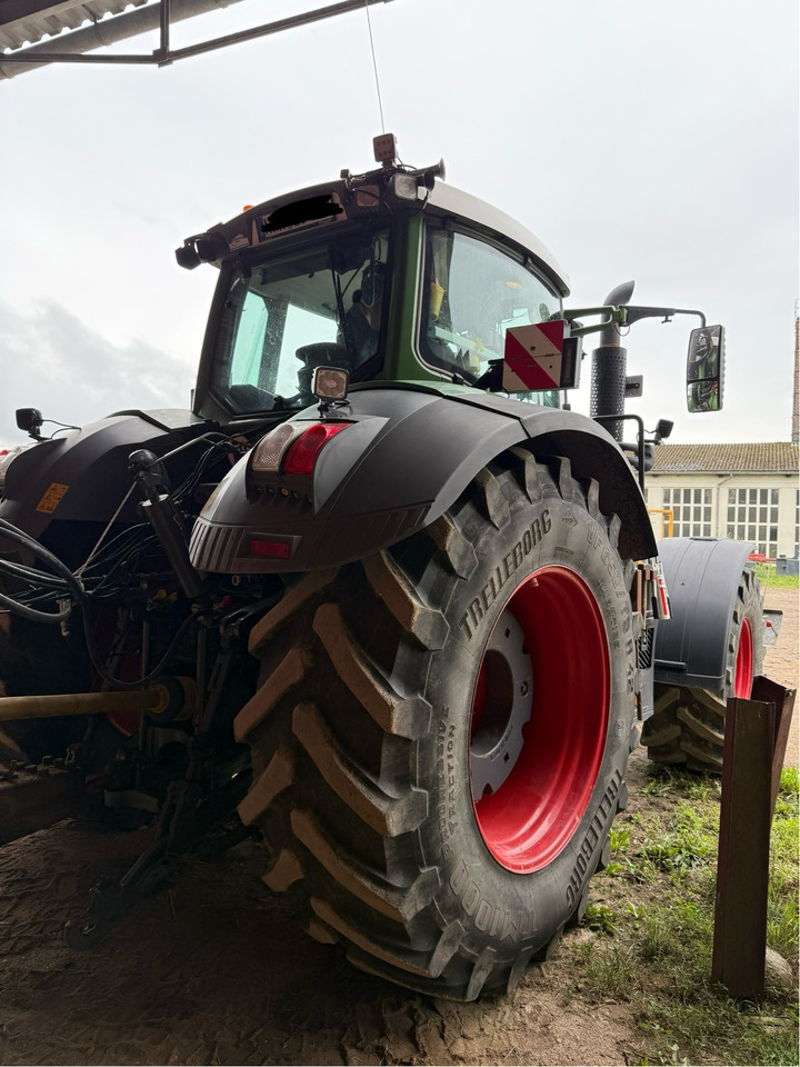 Fendt 828 Vario S4 ProfiPlus - Tracteur agricole: photos 2 Fendt 828 Vario S4 ProfiPlus - Tracteur agricole: photos 2