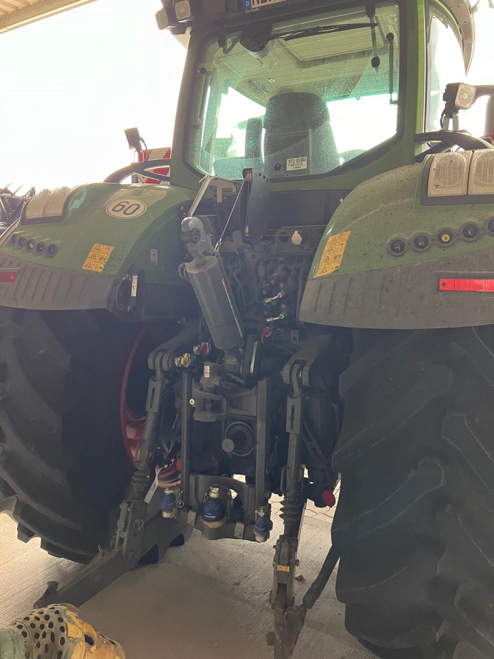 Fendt 942 Vario Gen7 Profi Setting2 - Tracteur agricole: photos 2 Fendt 942 Vario Gen7 Profi Setting2 - Tracteur agricole: photos 2