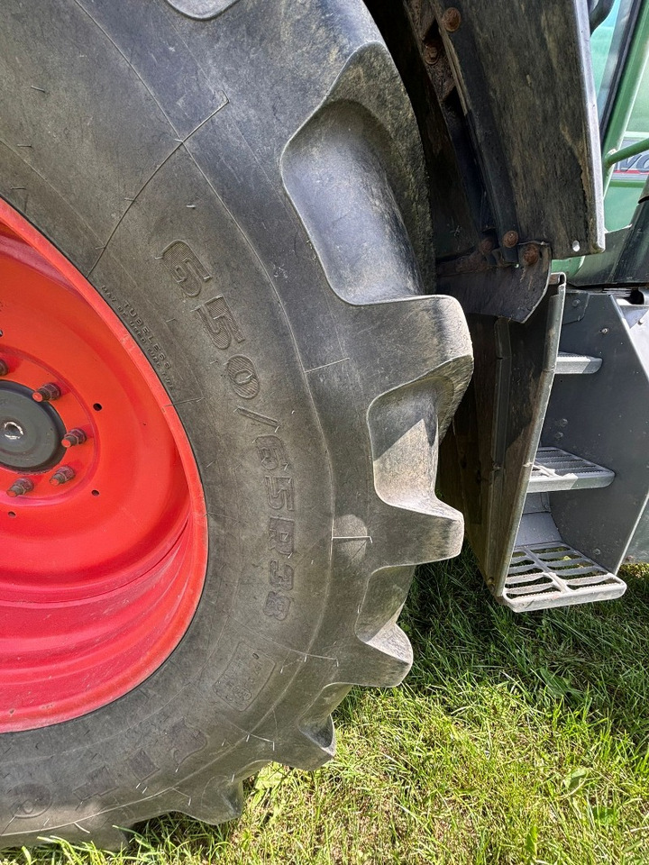Fendt Favorit 712 Vario - Tracteur agricole: photos 4 Fendt Favorit 712 Vario - Tracteur agricole: photos 4