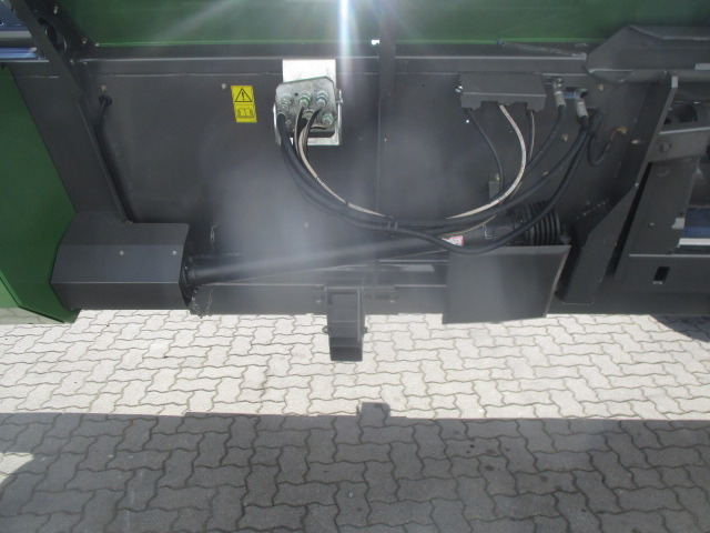 Fendt Powerflow 6,20 m - Moissonneuse-batteuse: photos 5 Fendt Powerflow 6,20 m - Moissonneuse-batteuse: photos 5