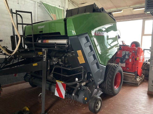 Fendt Rotana 180 V Xtra - 17 Messer - Matériel de fenaison: photos 1 Fendt Rotana 180 V Xtra - 17 Messer - Matériel de fenaison: photos 1