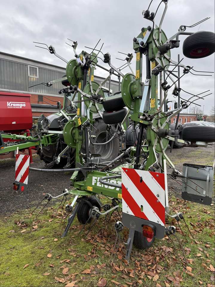Fendt Twister 8608 DN - Faneuse: photos 1 Fendt Twister 8608 DN - Faneuse: photos 1