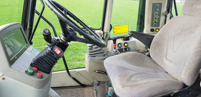Fendt Xylon 520 - Tracteur agricole: photos 2 Fendt Xylon 520 - Tracteur agricole: photos 2