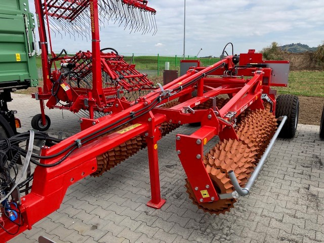 Güttler Mayor 640 - Rouleau agricole: photos 4 Güttler Mayor 640 - Rouleau agricole: photos 4