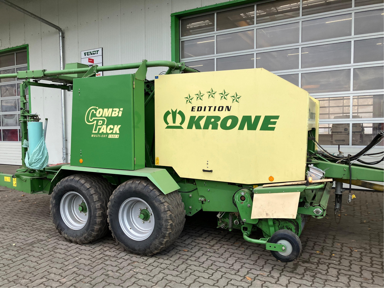 Krone CombiPack multicut 1500V - Matériel de fenaison: photos 3 Krone CombiPack multicut 1500V - Matériel de fenaison: photos 3