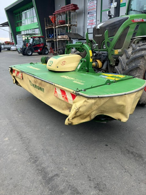 Krone Easy Cut B 970 F 320 M - Faucheuse: photos 3 Krone Easy Cut B 970 F 320 M - Faucheuse: photos 3