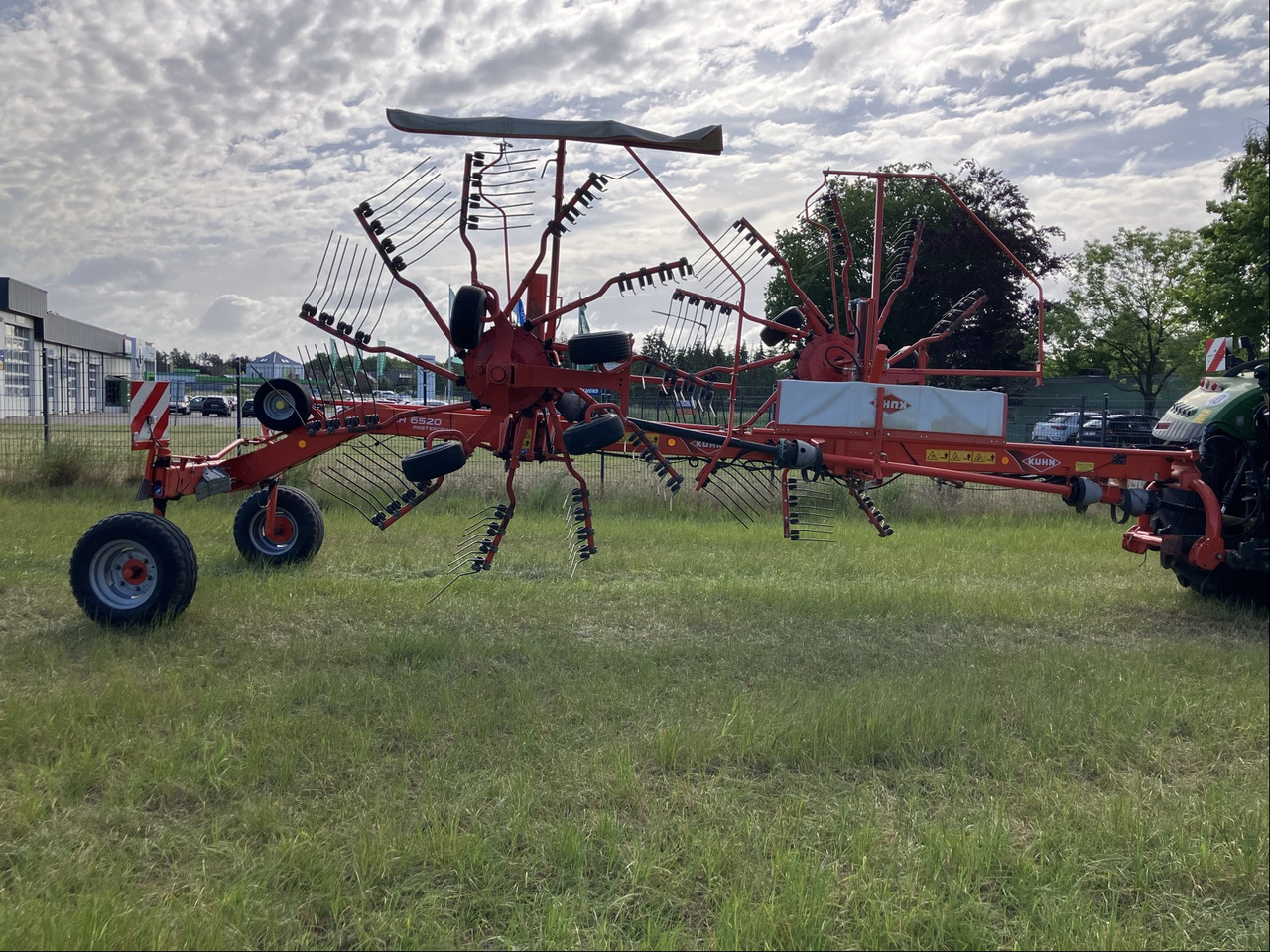 Kuhn 6520 - Faneuse: photos 3 Kuhn 6520 - Faneuse: photos 3