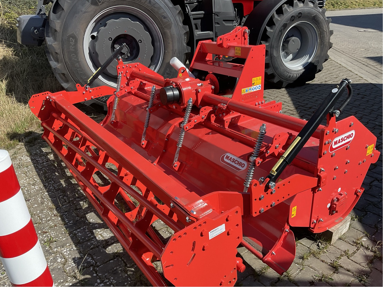 Maschio C180 mit Gleitkufen - Outils du sol: photos 2 Maschio C180 mit Gleitkufen - Outils du sol: photos 2