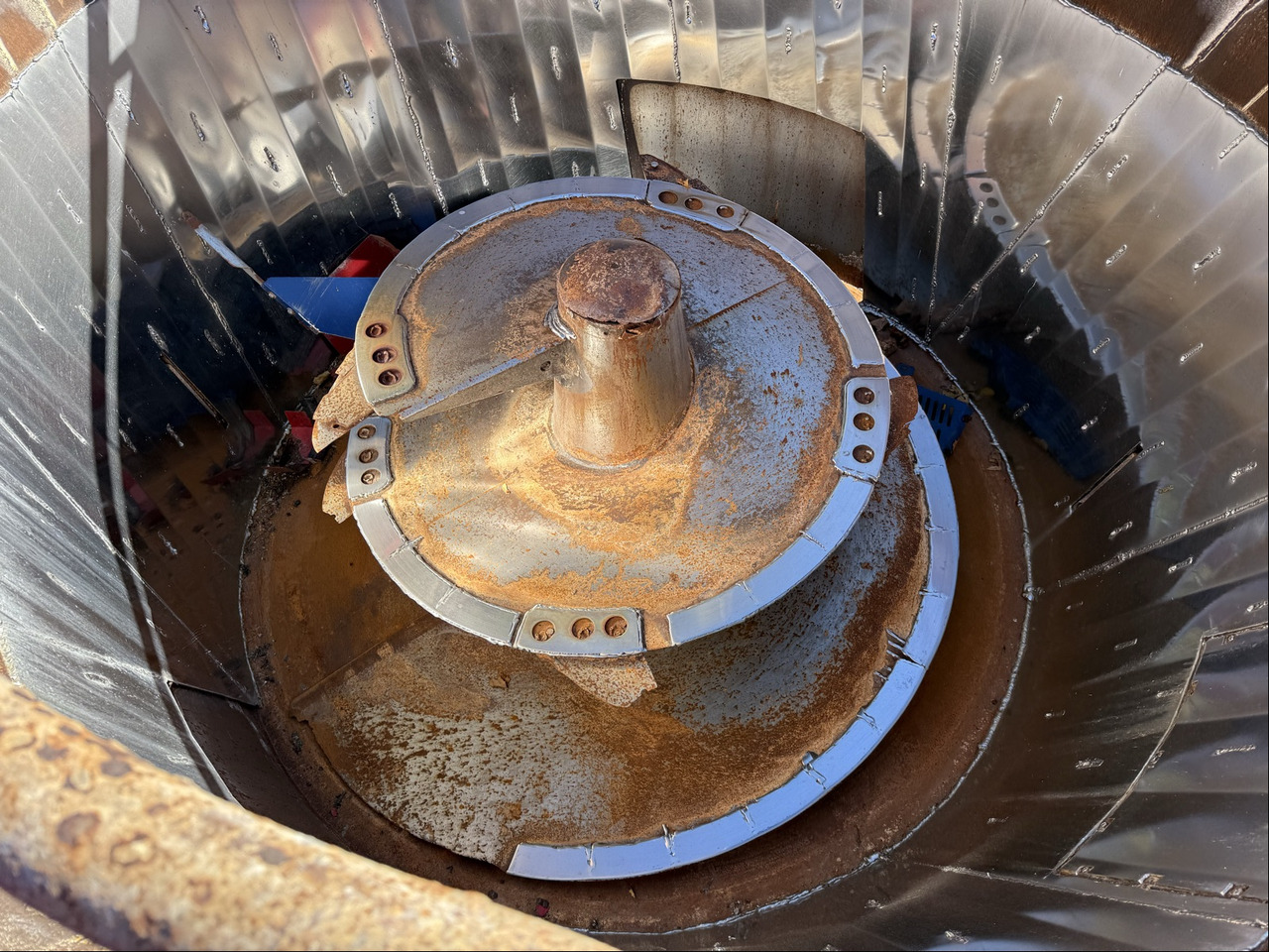 Mayer Siloking SF 13m³ - Mélangeuse: photos 2 Mayer Siloking SF 13m³ - Mélangeuse: photos 2