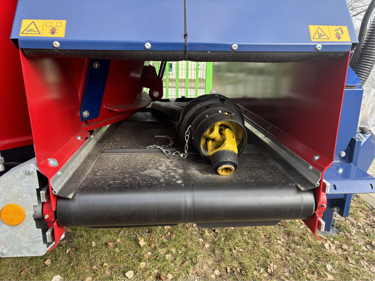 Mayer Siloking TrailedLine Classic Duo 14-T - Mélangeuse: photos 5 Mayer Siloking TrailedLine Classic Duo 14-T - Mélangeuse: photos 5