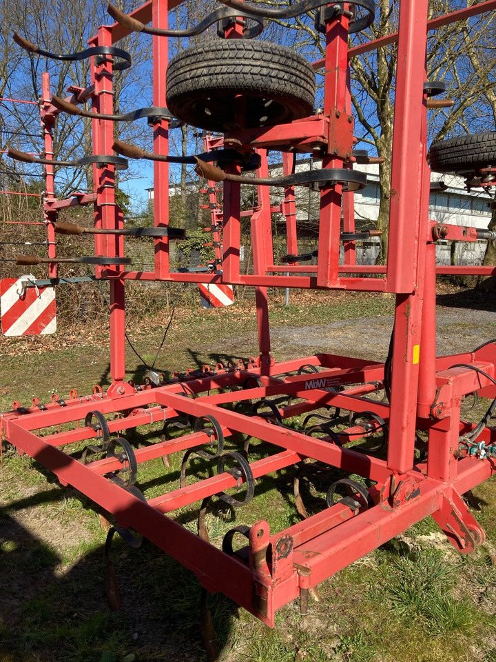 MbW Federzinkengrubber - Bineuse: photos 4 MbW Federzinkengrubber - Bineuse: photos 4