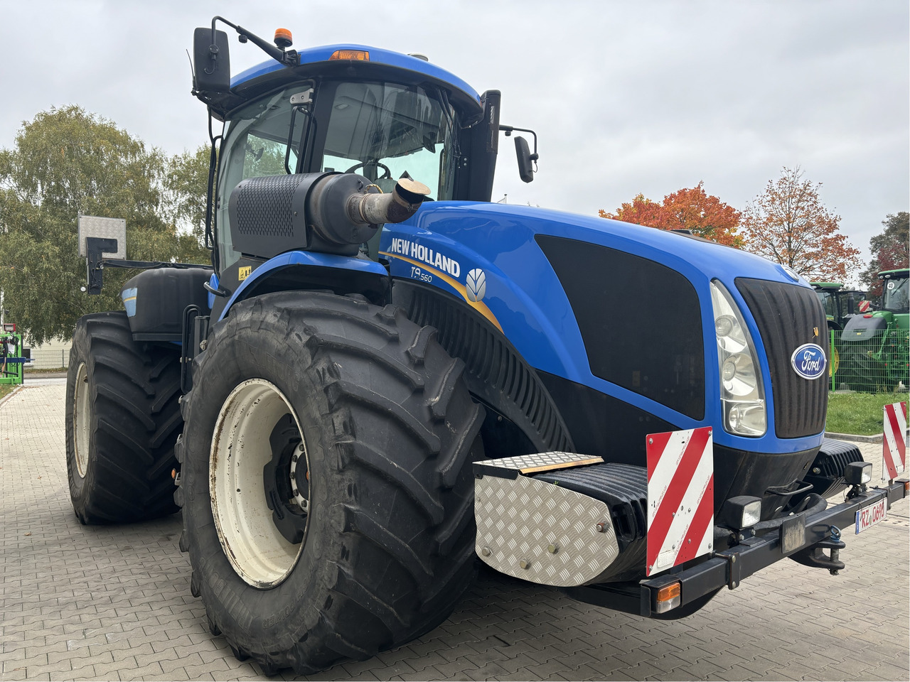 New Holland T9.560 - Tracteur agricole: photos 2 New Holland T9.560 - Tracteur agricole: photos 2