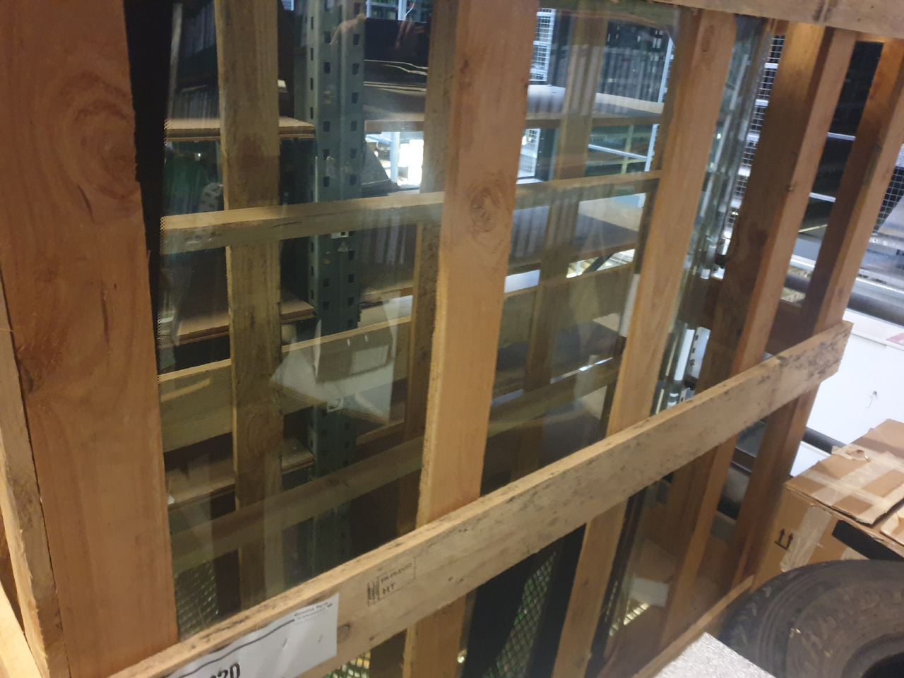 New Holland Windschutzscheibe - Tracteur agricole: photos 3 New Holland Windschutzscheibe - Tracteur agricole: photos 3