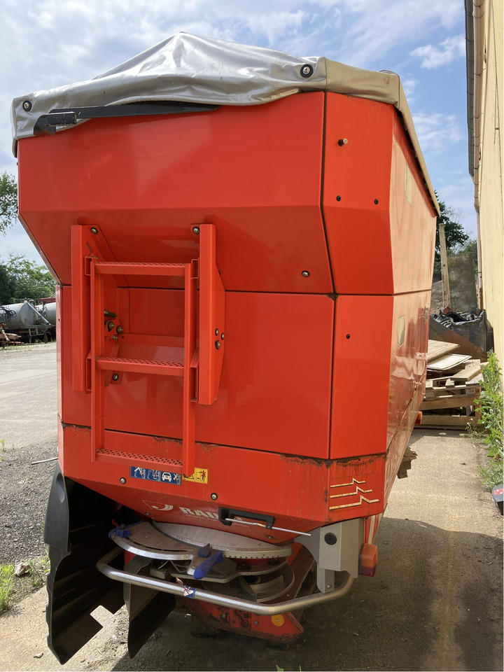 Rauch Axera Serie EMC 30.1 - Distributeur d'engrais: photos 5 Rauch Axera Serie EMC 30.1 - Distributeur d'engrais: photos 5