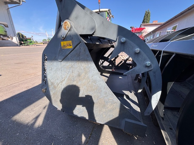 Schäffer Silage-Greifschaufel 1,80m - Matériel d'élevage: photos 3 Schäffer Silage-Greifschaufel 1,80m - Matériel d'élevage: photos 3