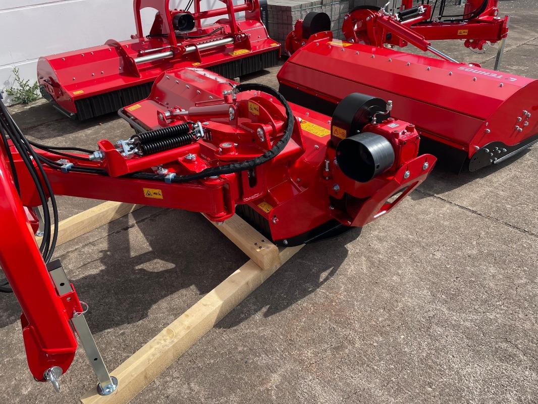 Tehnos MB 220 Profi LW - Broyeur à axe horizontal: photos 3 Tehnos MB 220 Profi LW - Broyeur à axe horizontal: photos 3