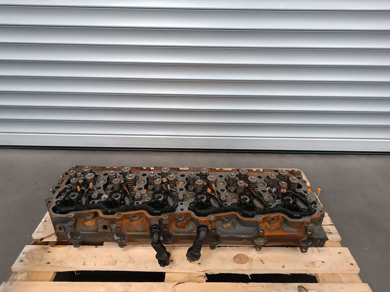 DAF XF 105 EURO 5 EEV CF 85 - Bloc-cylindres pour Camion: photos 1 DAF XF 105 EURO 5 EEV CF 85 - Bloc-cylindres pour Camion: photos 1